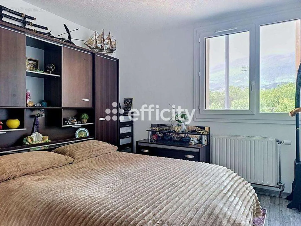 Bedrooms - Renovated Apartment with Terrace in Echirolles