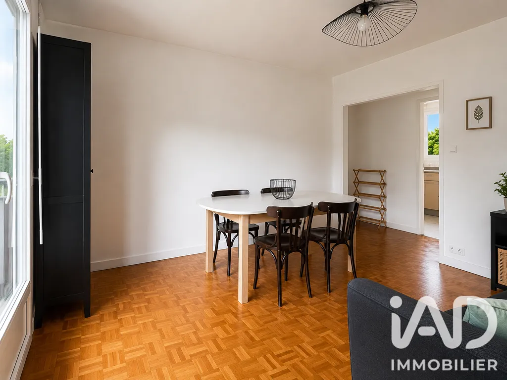 Sala da pranzo - Renovated Apartment with Balcony in Pessac