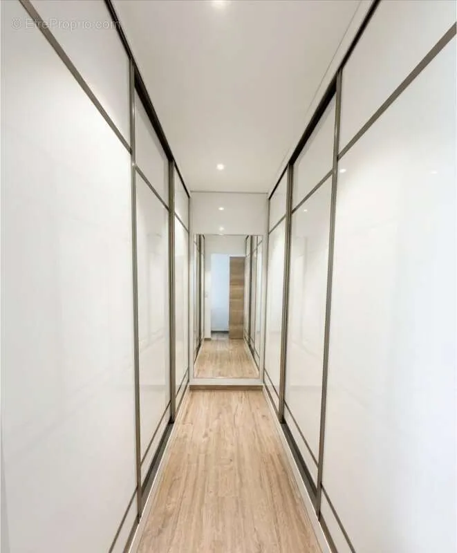 Pièces - Maison PMR Contemporaine avec Piscine à Dijon