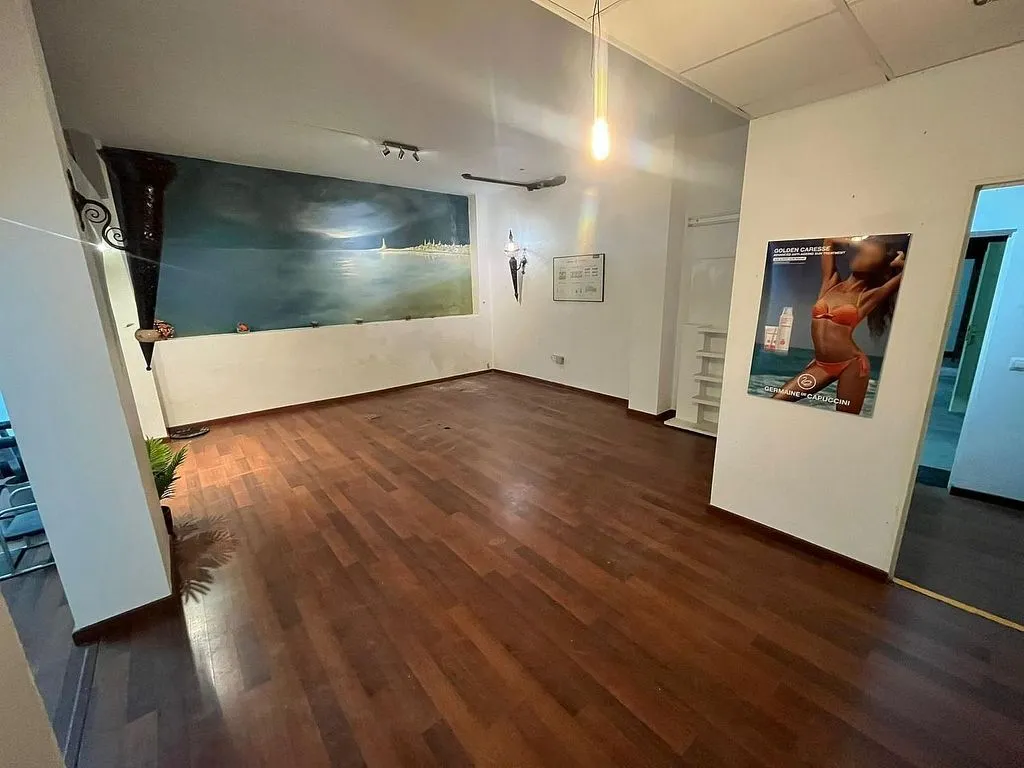 Stanze - City Centre Flat with Private Rooftop in Central City