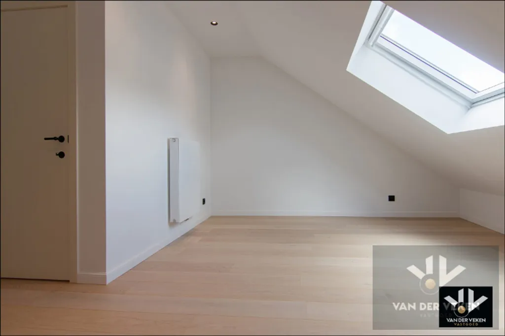 Pièces - Résidence Rénovée avec Terrasse à Hasselt