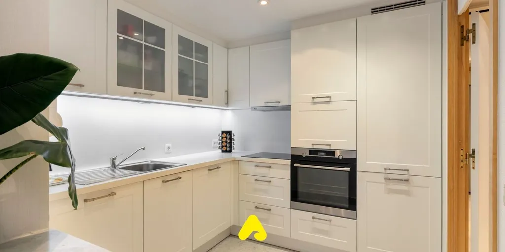Cuisine - Appartement Central avec Vue sur la Place à De Panne