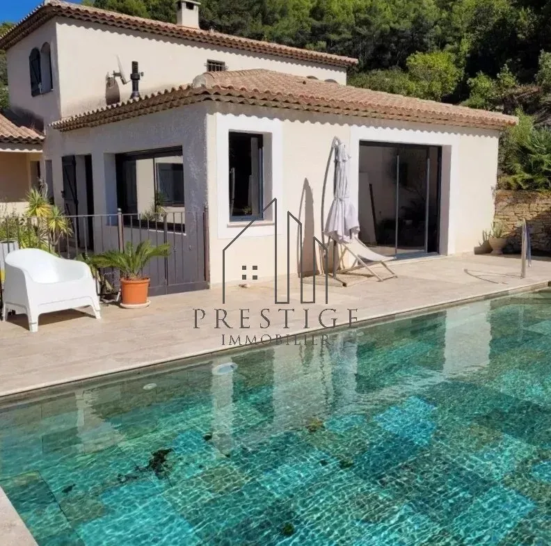 Bassein - Villa with Pool in Ceyreste