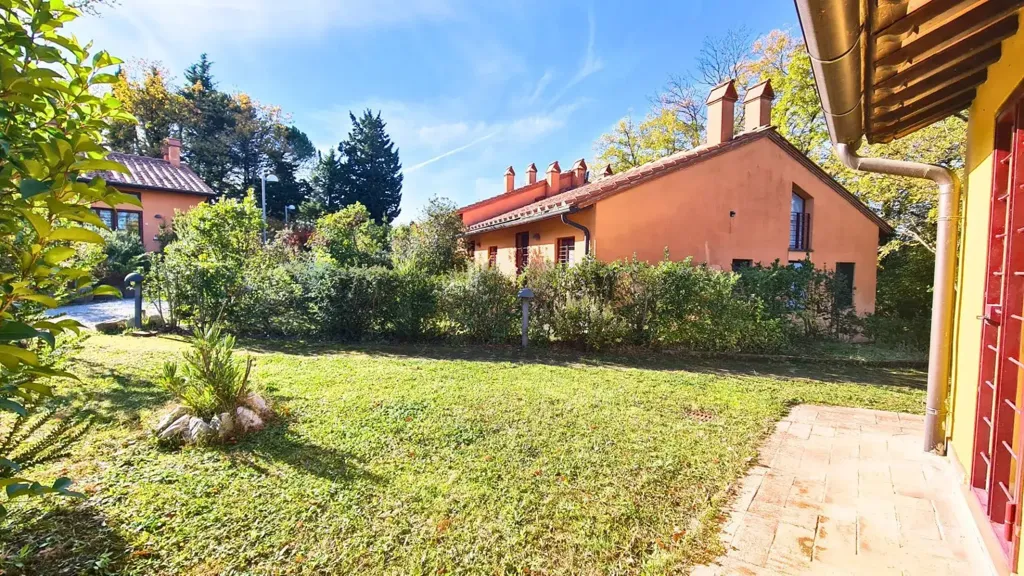 Aed - Bifamiliar Villa with Garden in Gambassi Terme