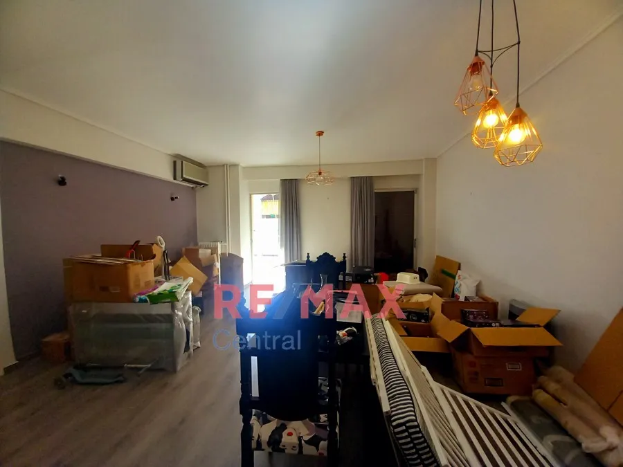 Soggiorno - Corner Apartment with Balcony in Cholargos
