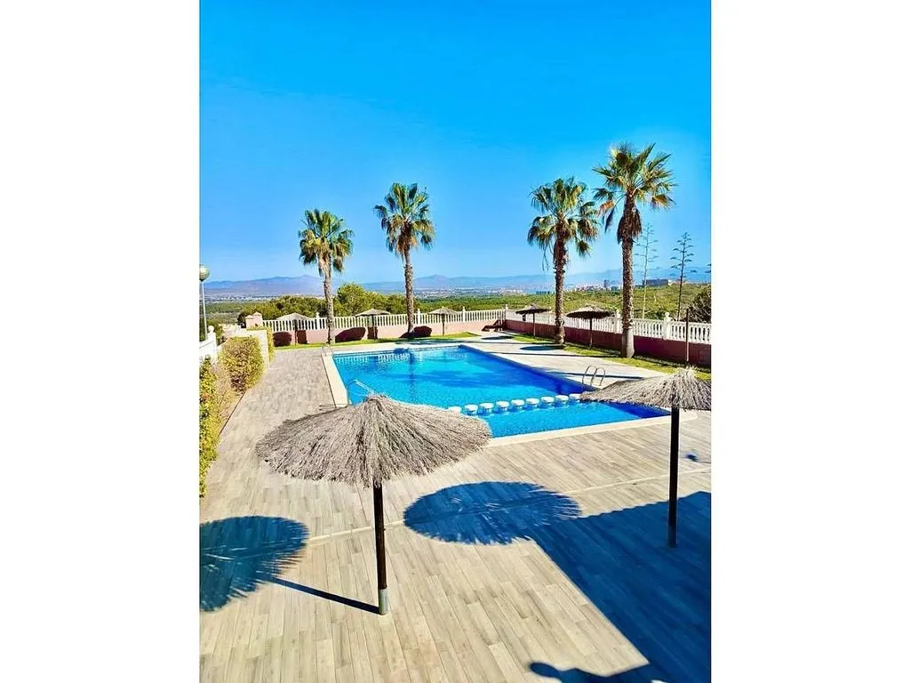Piscine - Semi-Detached House with Pool in Gran Alacant