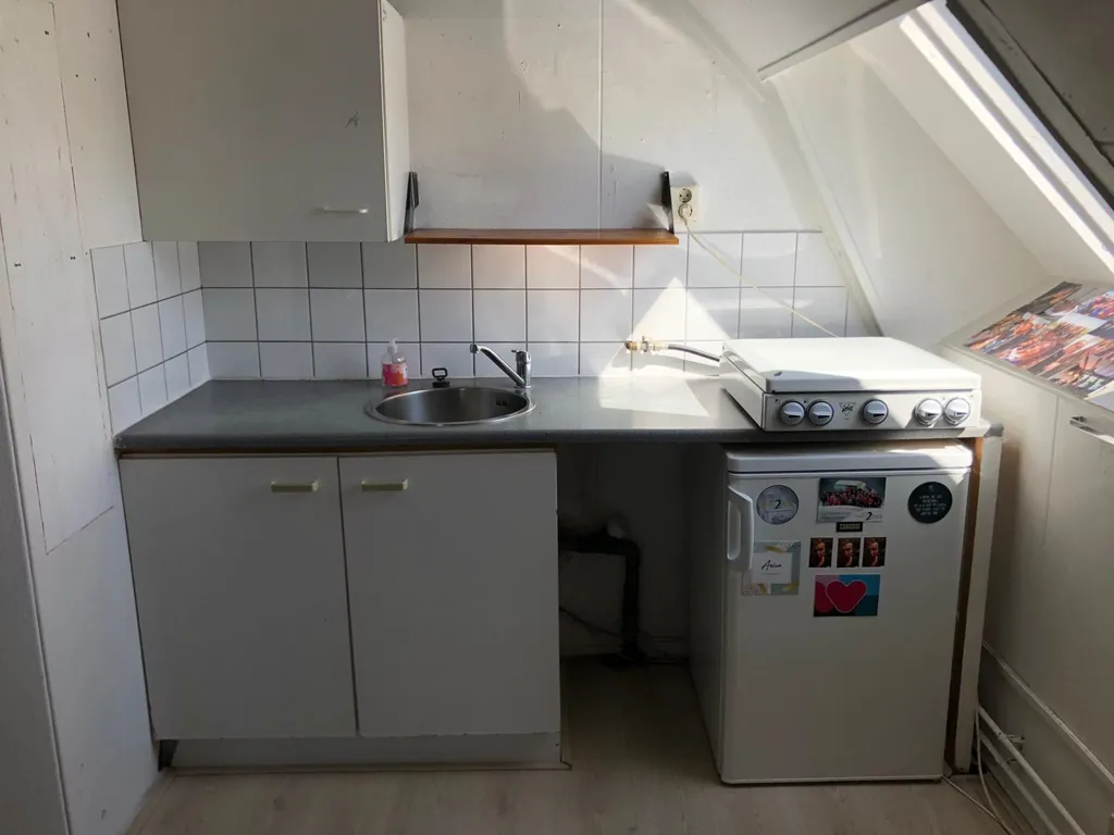 Cuisine - Studio Apartment with Kitchen in Groningen