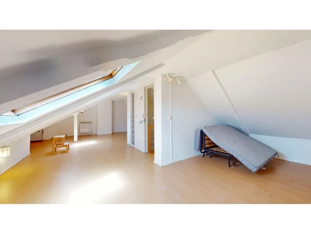 Toad - Luxury Semidetached House with Garden in Belem
