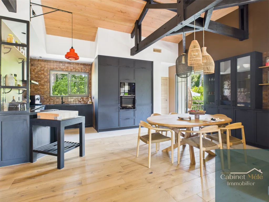 Cuisine - Villa Rénovée avec Piscine au Cap Ferret