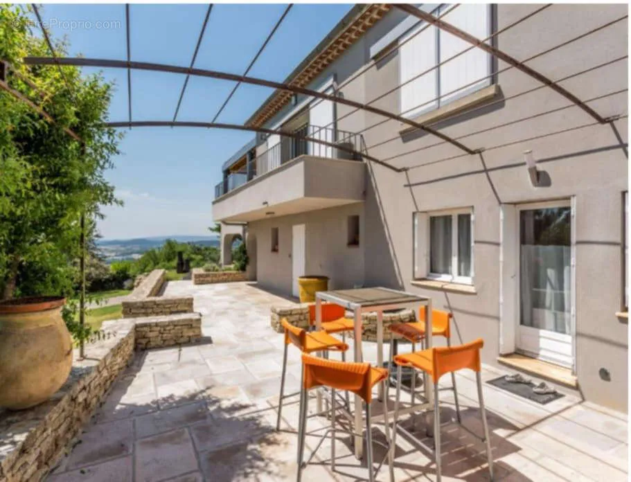 Terrass - Contemporary Villa with Pool in Lubéron