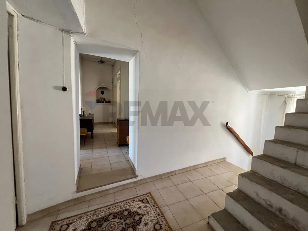 Rooms - Historic House with Terraces in Tornareccio