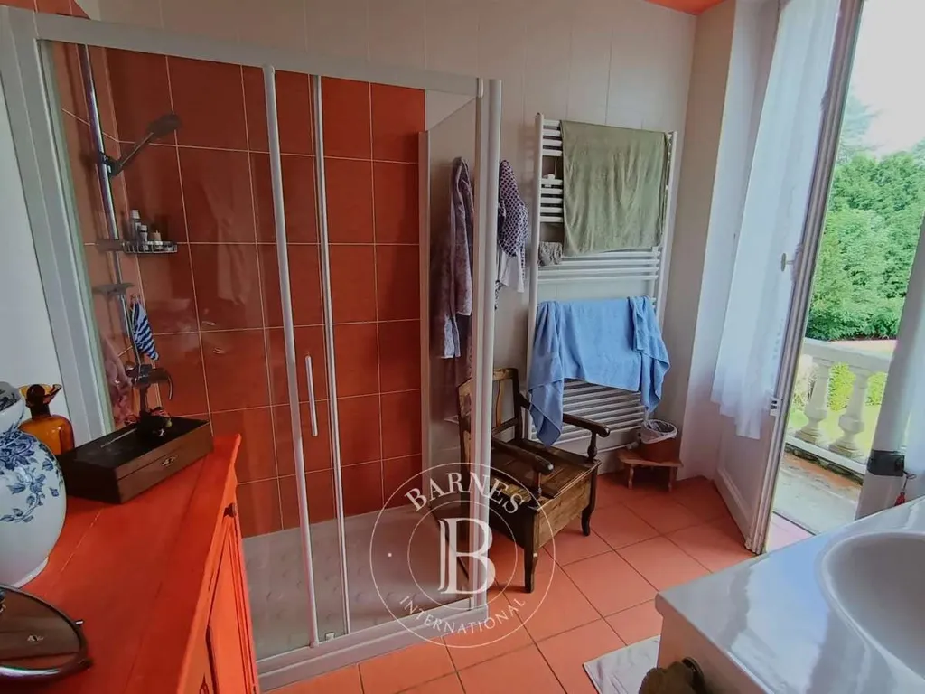 Maison de Campagne Charmante avec 6 Chambres à Graçay