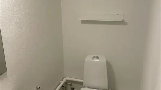 Bathrooms - Renovated Shop in Bjerringbro