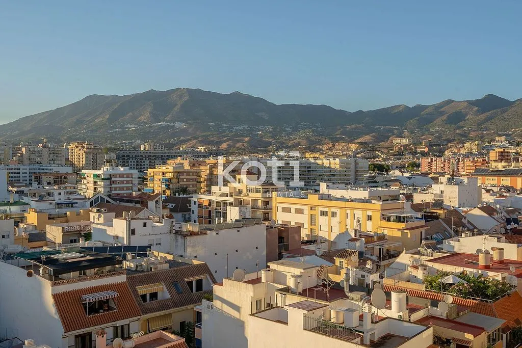 Beachfront Apartment with Terrace in Los Boliches