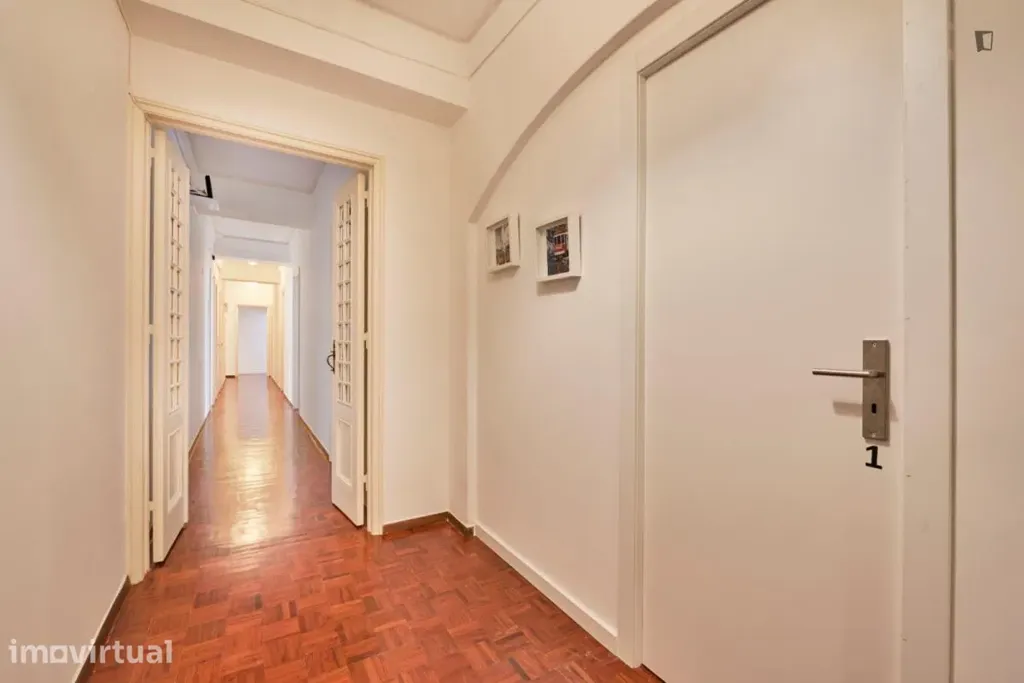 Hallway - Student Room in Marquês de Pombal, Lisbon