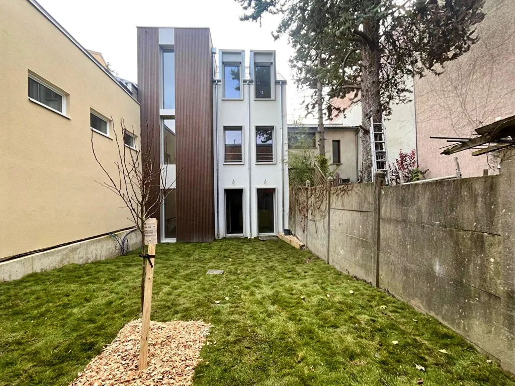 Aed - Modern House with Garden in Montreuil