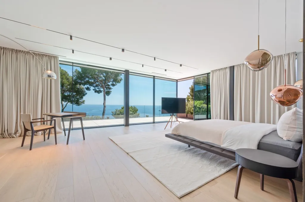 Chambres - Villa Contemporaine avec Vue Mer à Èze