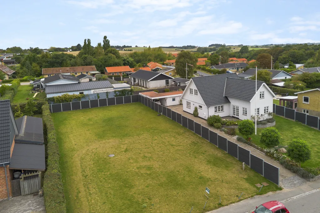 Maa asukohas Kalundborg