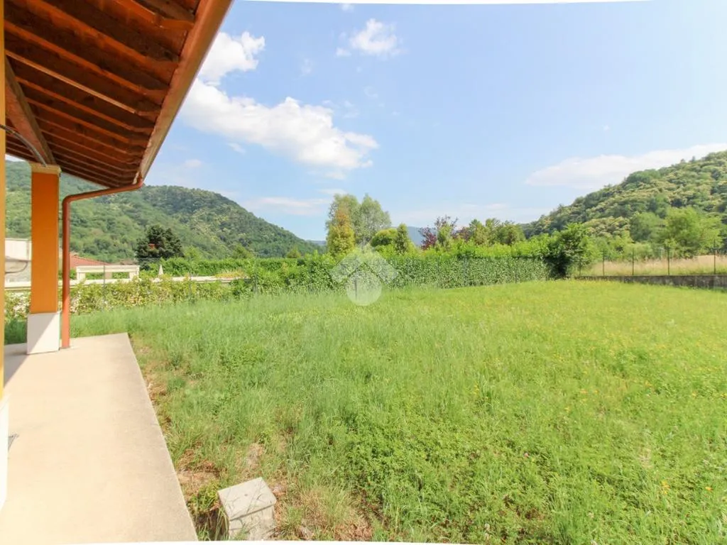 Terrasse - New Bifamiliare with Private Garden in Barghe