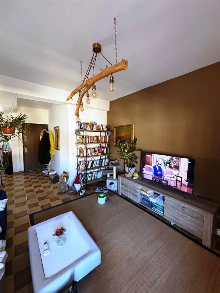 Elutuba - Apartment with Panoramic Terrace in Castelraimondo
