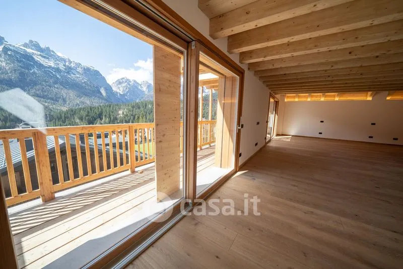 Balcon - Mansard Apartment with South Terrace in Sappada