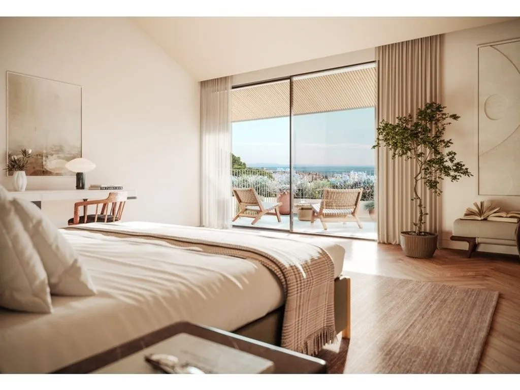 Bedrooms - Luxury Villa with Sea Views in Estoril