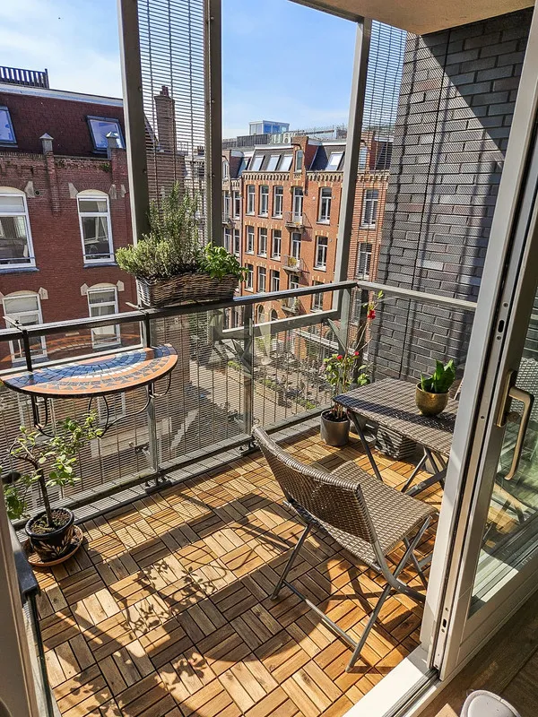 Balcony - Apartment with Balcony in Amsterdam Oud-West