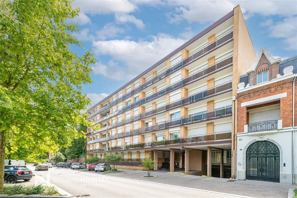 Välivaade - Apartment with Balcony in Valenciennes