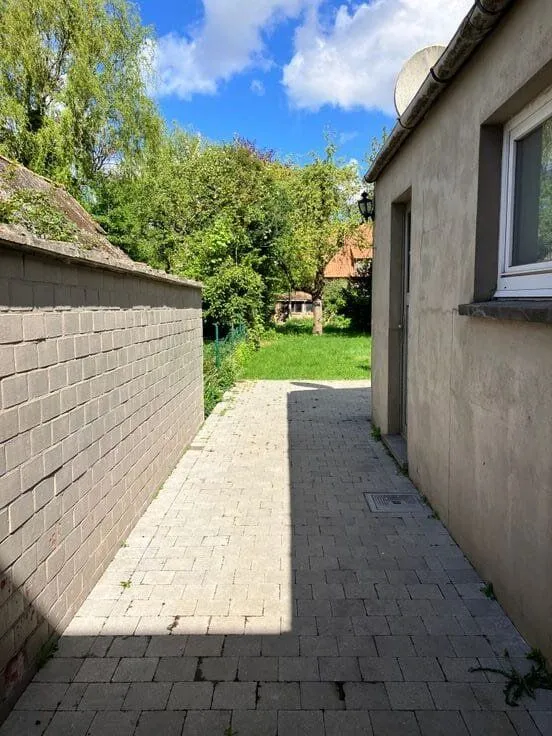 3 magamistoaga maja asukohas Gistel
