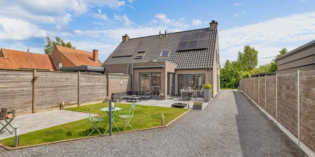 Jardin - Maison Énergétique avec Jardin à Olsene