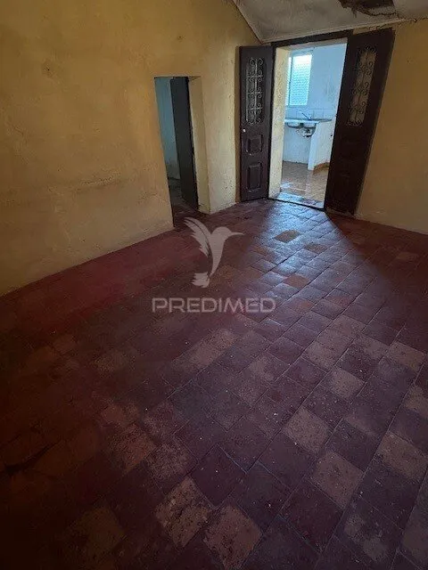 Pièces - Detached House with Fruit Trees in Água Derramada
