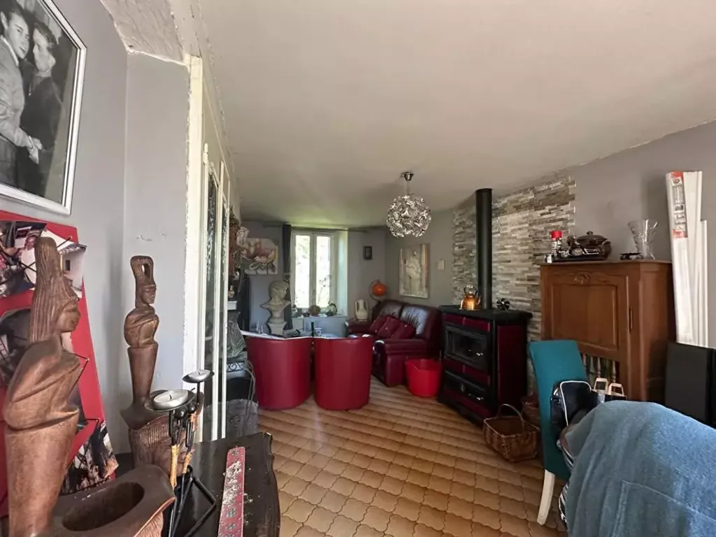 Elutuba - Two-Home Ensemble with Garden in Langé
