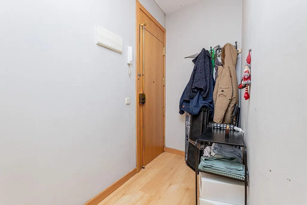 Entrée - Apartment with Balcony near Atocha, Madrid