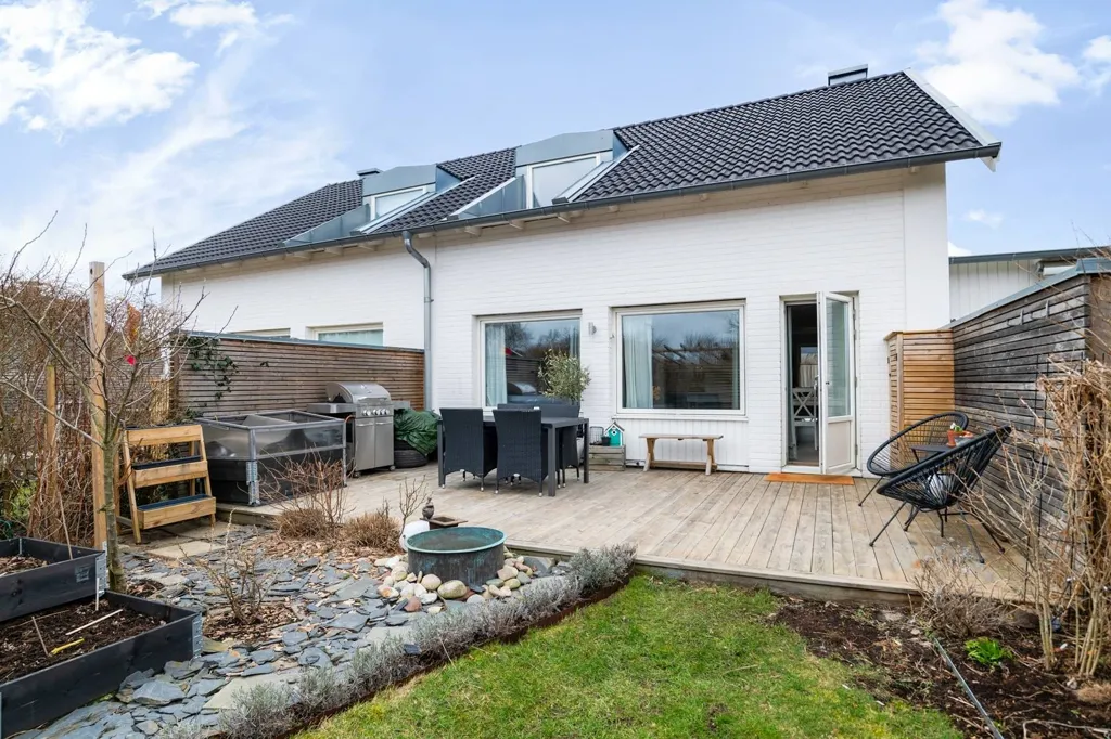Jardin - Terraced House with Garden in Viken