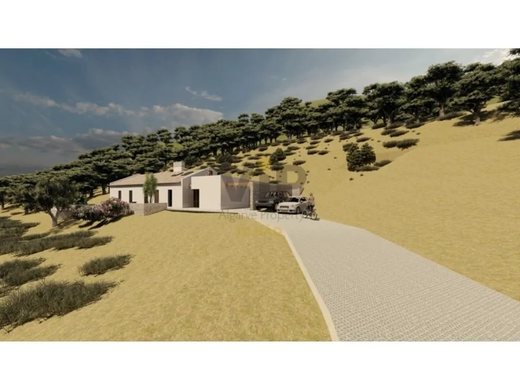 Land with Sea Views near Faro