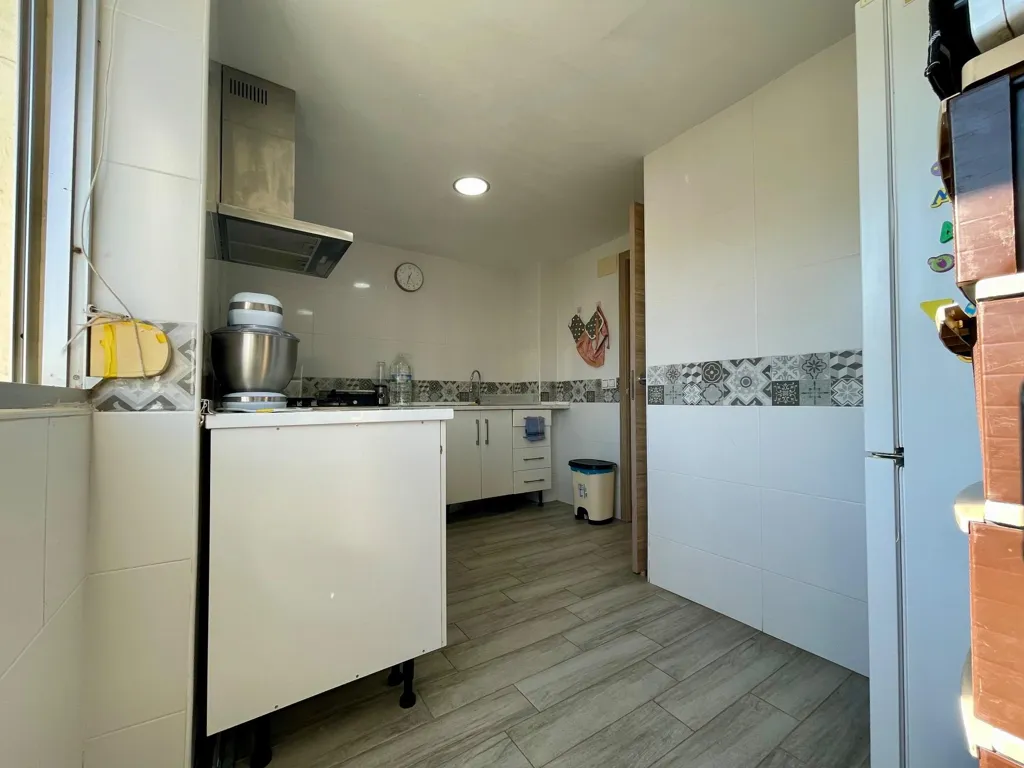 Köök - Reformed Flat with Balcony in La Ardila