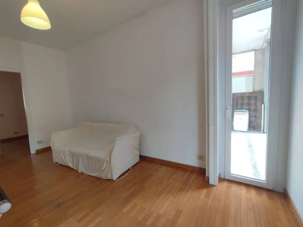 Elutuba - Luxury Trilocale with Balcony in Milan