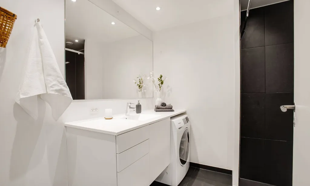 Salles de bain - Modern Apartment with Balcony in Hillerød