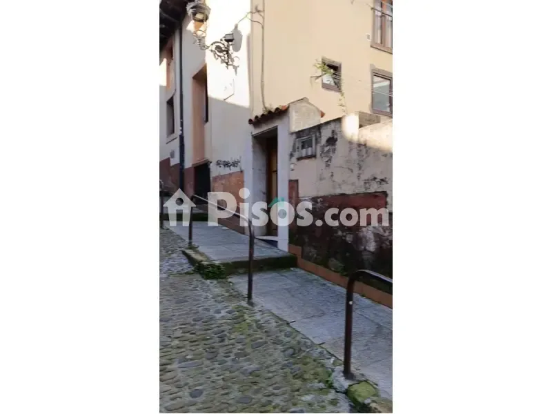Garden - Ground Floor Flat with Investment Potential in Laredo