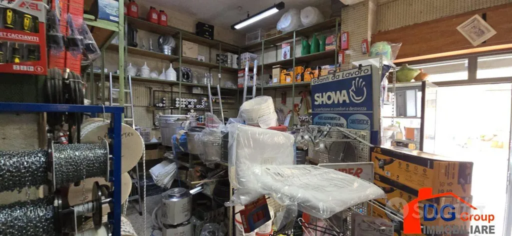 Pesuköök - Historic Hardware Store in Calatafimi