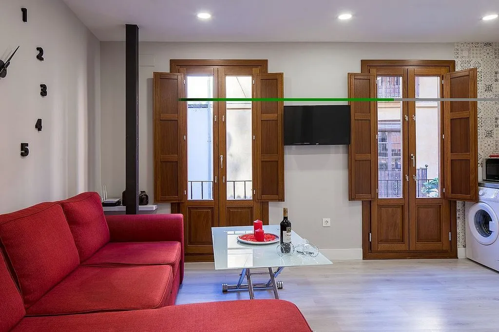 Elutuba - Furnished Studio with Balcony in Granada