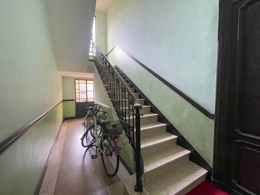 Pièces - Trilocale with Balcony in Turin