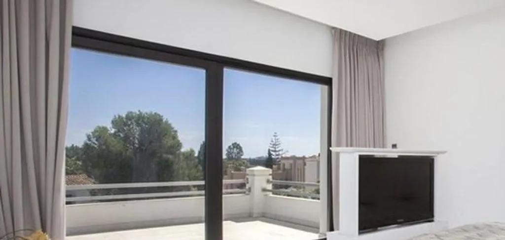 Chambres - Contemporary Villa with Hot-Tub in Marbella