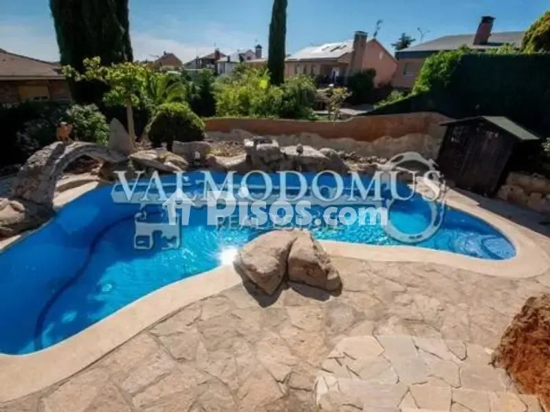 Piscine - Chalet with Design Pool in Coimbra-Guadarrama