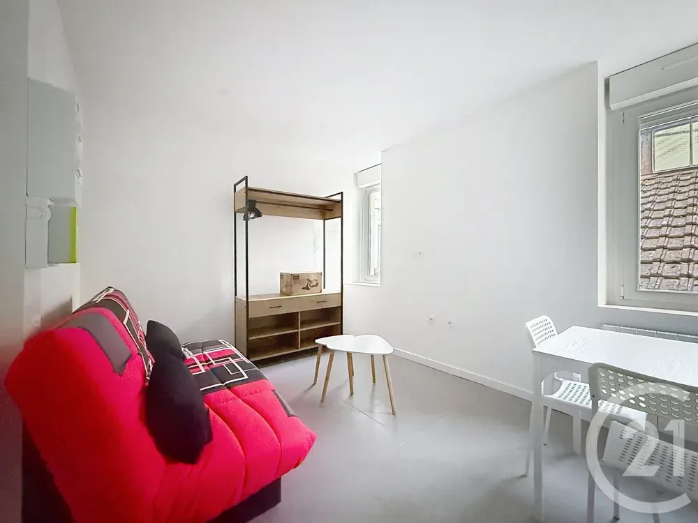 Soggiorno - Refurbished 1-Bedroom Apartment in Sochaux