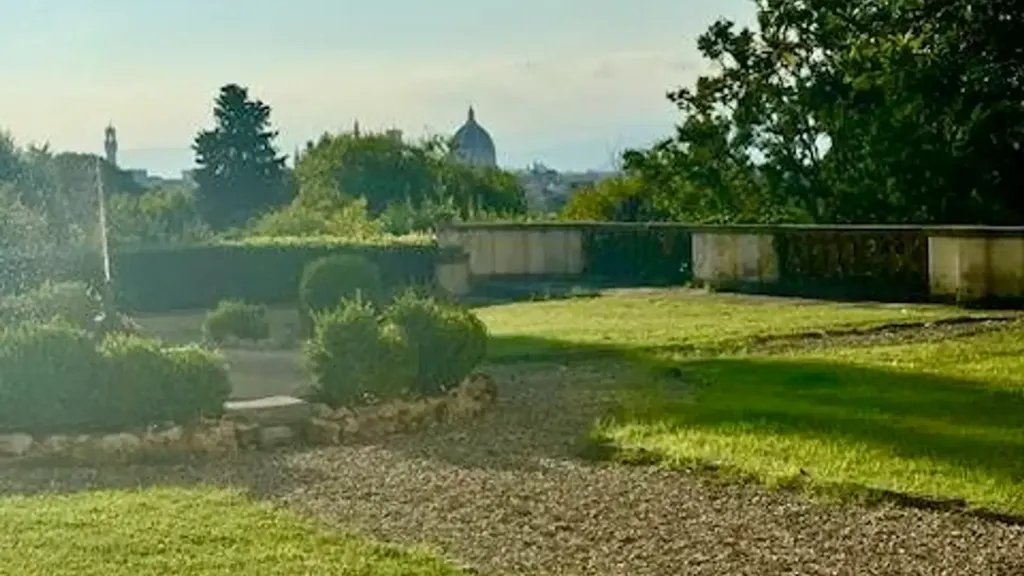 Garden - Charming Apartment in Prestigious Villa, Florence