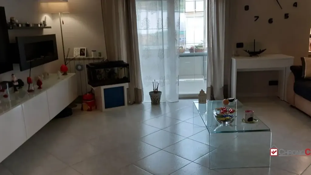 Living Room - Modernised Apartment with Balcony in Messina