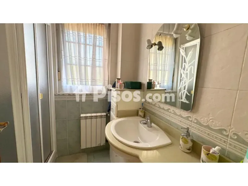 Salles de bain - Pareded House with Garden in Revilla