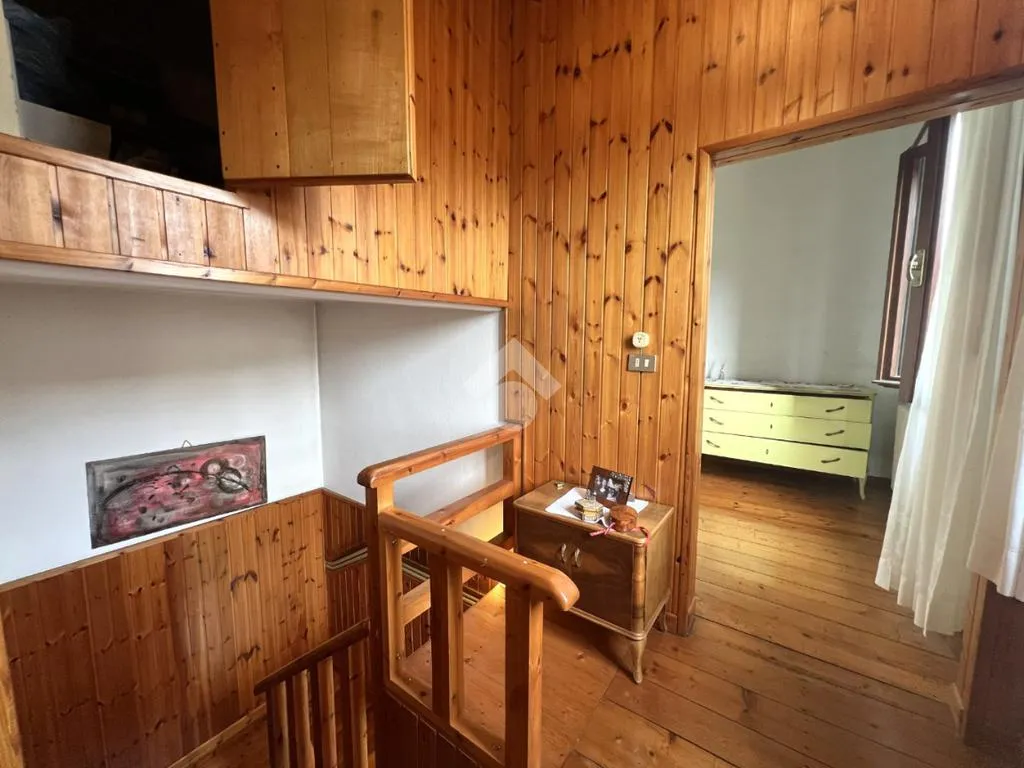 Pièces - Single Villa with Private Garden in Treviso