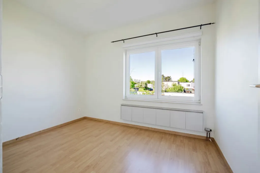 other_room